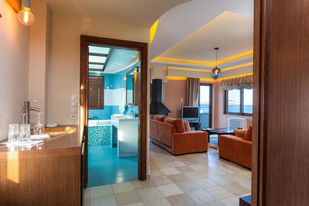 Cavo Seaside Suites (Adults Only) Ретимно Екстериор снимка